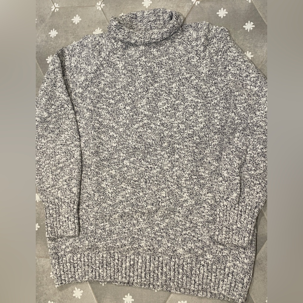 L.L. Bean roll neck sweater size Large